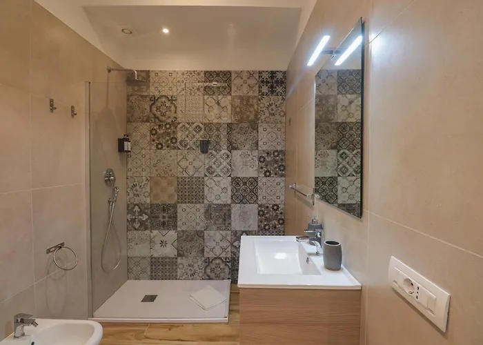 Гостевой дом Essenza House Piazza Fiume