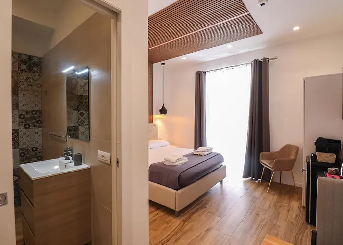 Essenza House Piazza Fiume Гостевой дом 4*